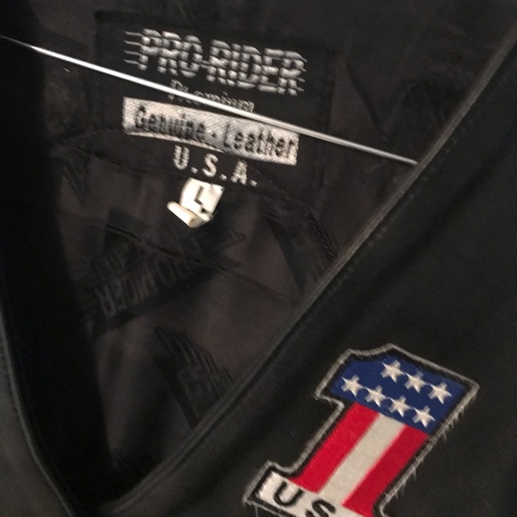 Pro Rider Leather Vest - Picture 7 of 7